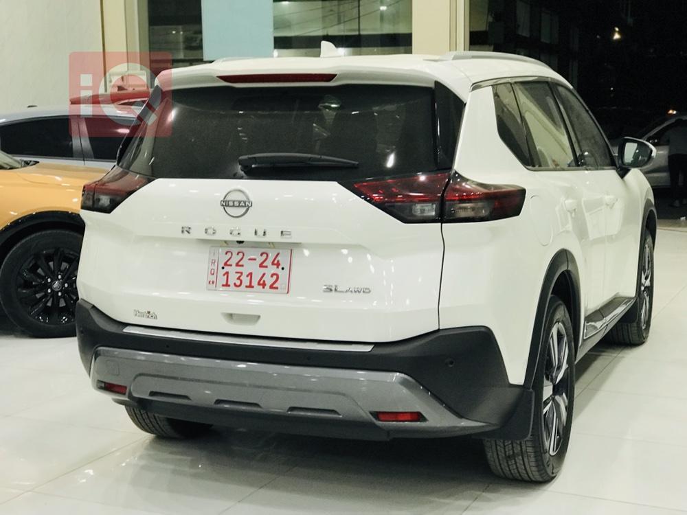 Nissan Rogue